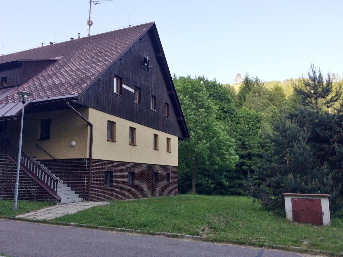 V Zeleni Apartment *